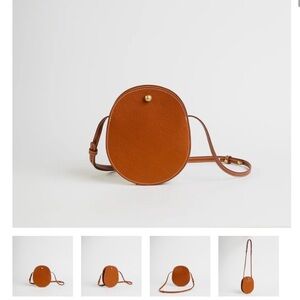 Lindquist Mini Egg in Leather Brown Elegant Crossbody Bag